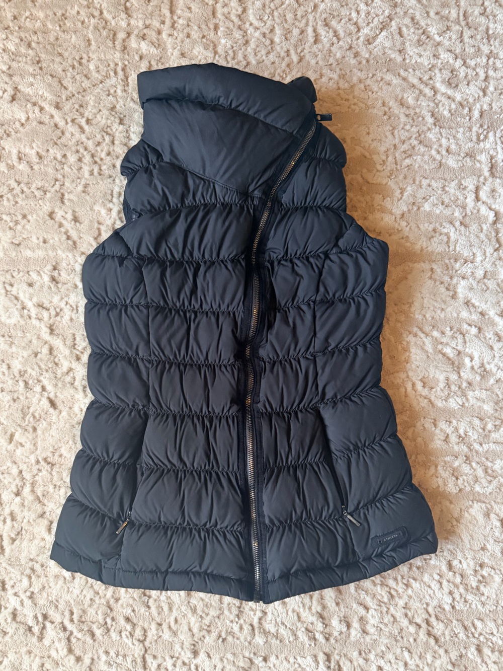 Athleta Black Quilted Down Puffer Vest